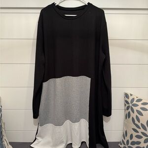 Black and Gray Colorblock Long Sleeve Sweater Dress, Women’s 5XL (runs small)